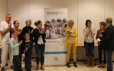 Remise du chèque par l&rsquo;association « Sur les pas de Gillou » au service d&rsquo;hépato-gastroentérologie
